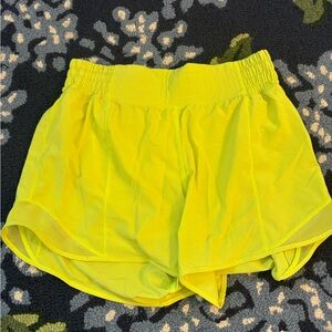 Lululemon Hotty Hot, Neon Green, Size 6, 4-Inch Inseam Shorts